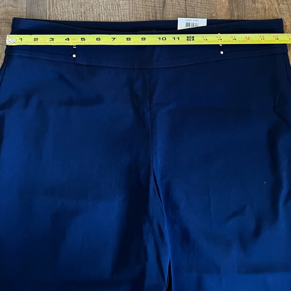 JM Collection Blue Chinos StraightLeg Design pants. Women’s size XL short. NWT - Picture 4 of 9